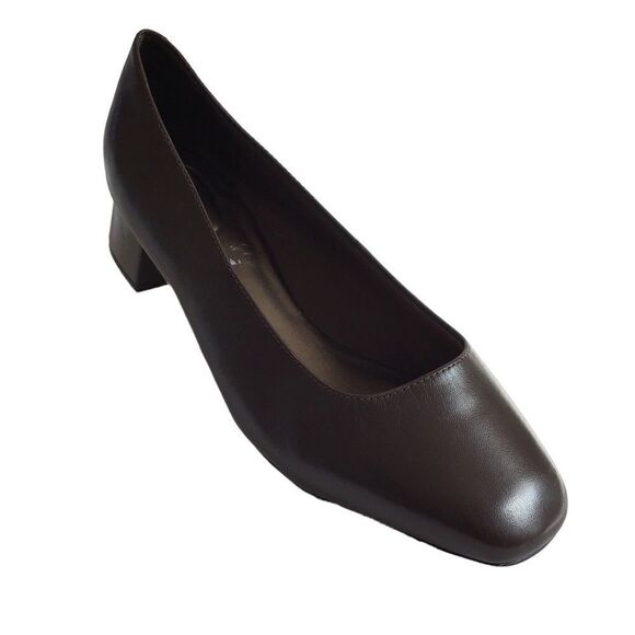 Trotters Lola Brown Block Heel Pumps Size 10 1/2 WW Shoes - Picture 1 of 12